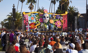 Stage at Dios de Los Muertos, Day of the Dead, Hollywood Forever Cemetery