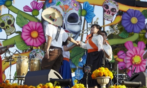 Las Cafeteras performs at Dios de Los Muertos, Day of the Dead, Hollywood Forever